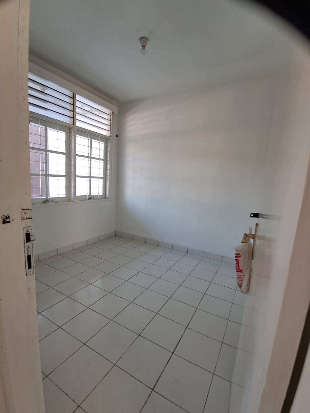 DiSewakan Rumah di Meadow Green Lippo Cikarang